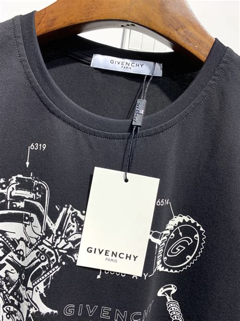 replica givenchy men